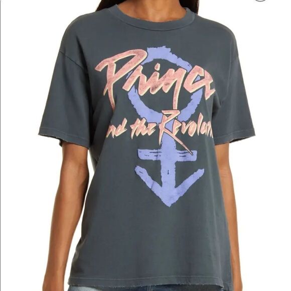 (SOLD) DAYDREAMER Prince Weekend Graphic Tee Size S NWOT - Picture 1 of 9